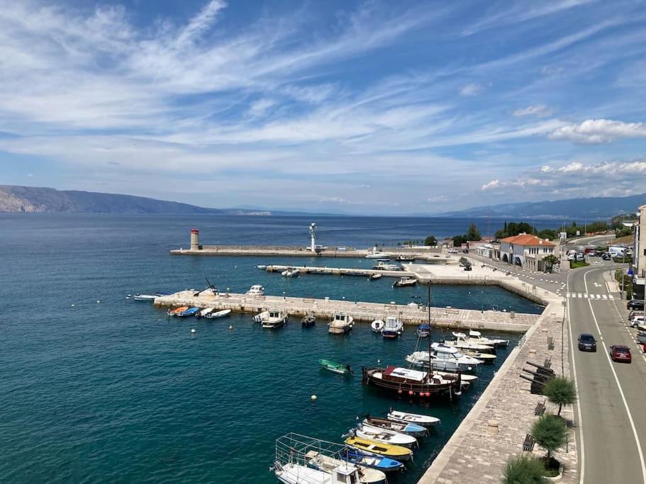 Apartment Sun&Sea, Senj, Prvi Red Do Mora Senj  Bagian luar foto