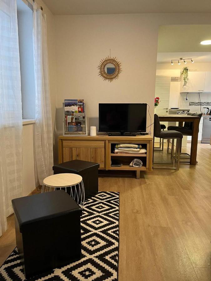 Apartment Sun&Sea, Senj, Prvi Red Do Mora Senj  Bagian luar foto