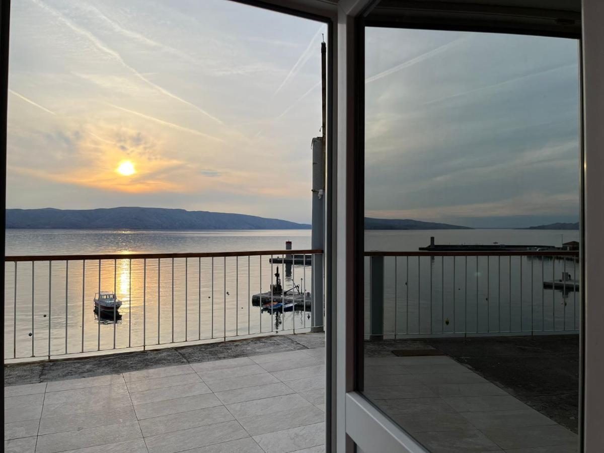 Apartment Sun&Sea, Senj, Prvi Red Do Mora Senj  Bagian luar foto