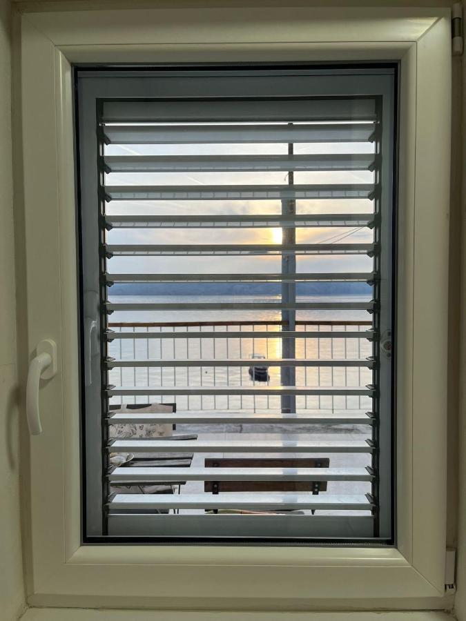 Apartment Sun&Sea, Senj, Prvi Red Do Mora Senj  Bagian luar foto