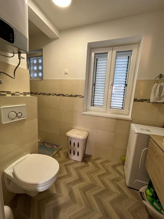 Apartment Sun&Sea, Senj, Prvi Red Do Mora Senj  Bagian luar foto